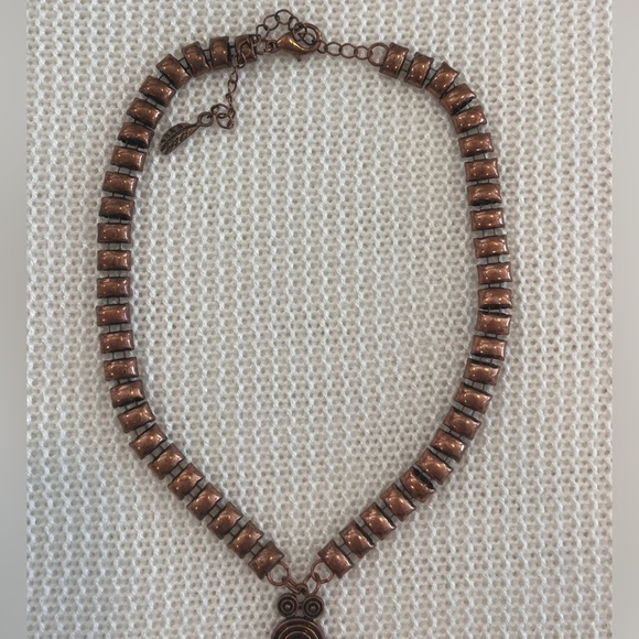 LF bronze necklace! - Picture 3 of 4